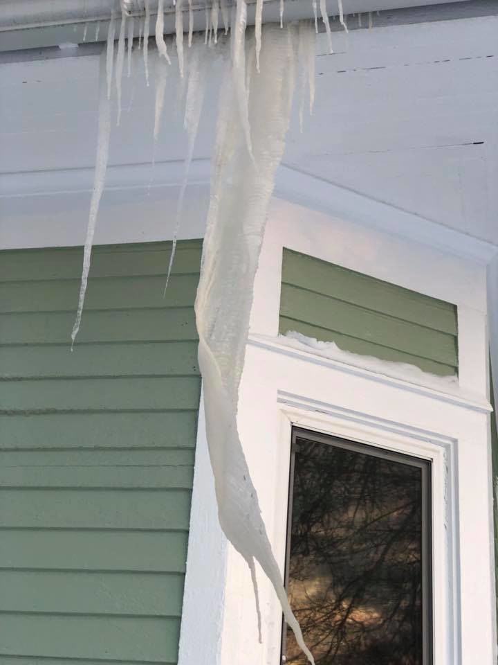 Interesting icicles
